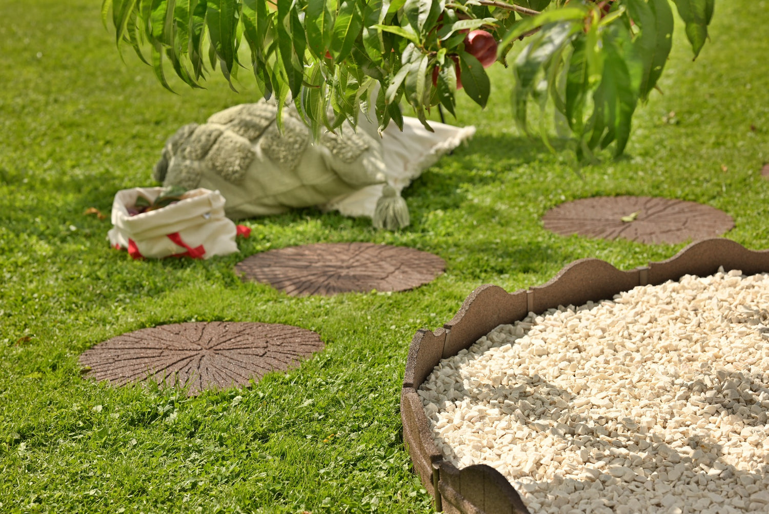 Sharpex Stepping Stones for Garden Cracked Log Brown Design  Decorative Walkway for Outdoor Pathway, Lawn, Yard, Home, Landscaping Perfect Personalized Stepping Stones for Outdoor Pathway(SS-CL-B-007)